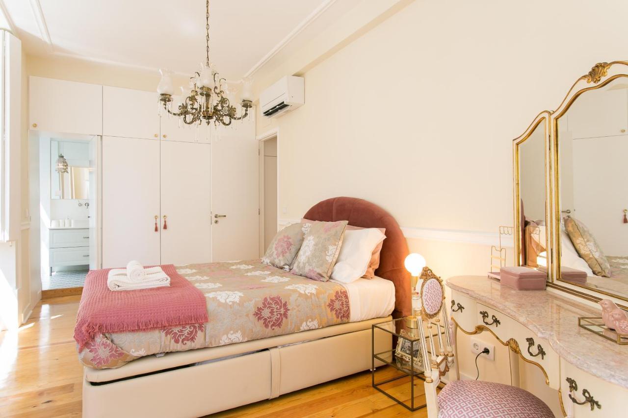 Chiado Deluxe Gem 4bdr Amazing * Lisbon